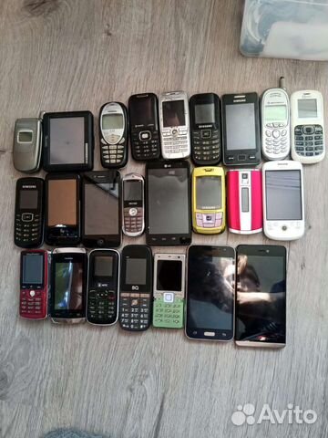 Телефоны(е) запчасти и не только