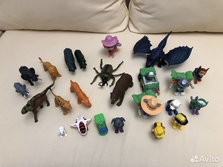 Игрушки животные и собачий патруль