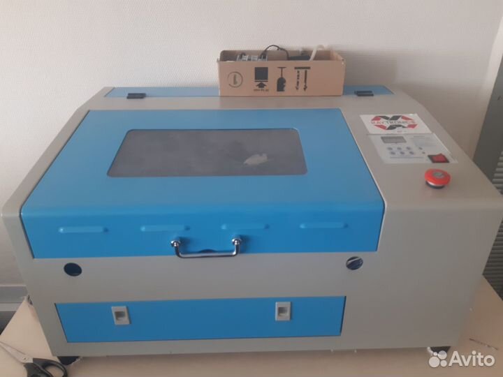 Лазерный гравировальный станок RaytronicMC-mini 80