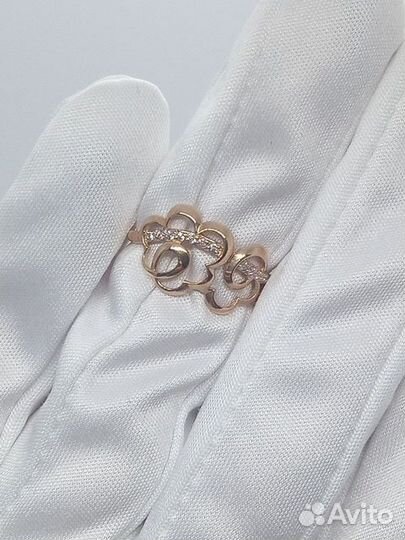 Золотое кольцо с фианитом 16,5р
