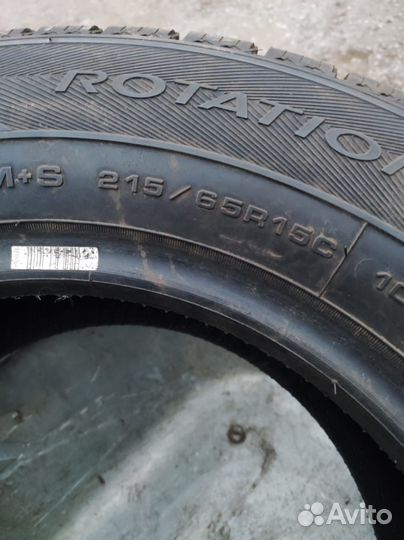 Goodyear UltraGrip 215/65 R15C 19G