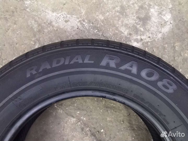 Hankook Radial RA08 215/70 R16