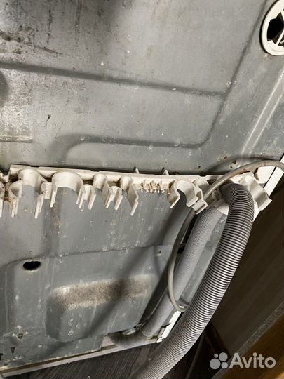 Стиральная машина с вертикальной загрузкой Zanussi