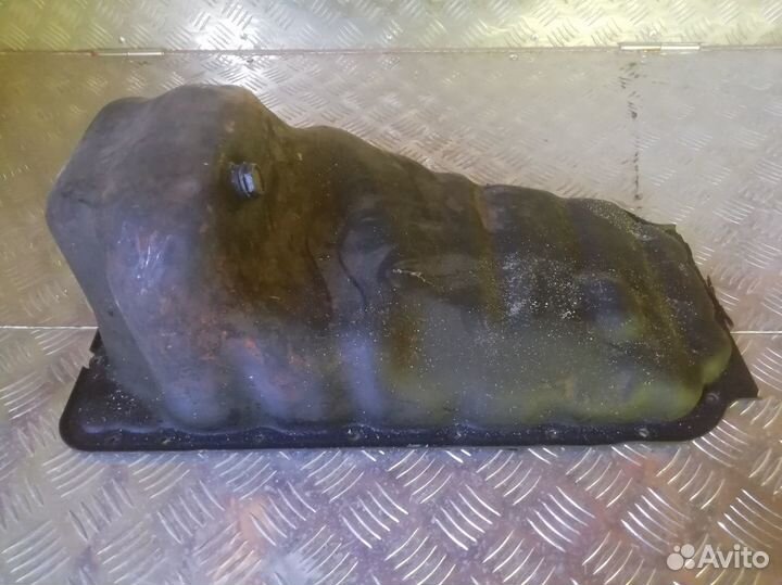 Поддон двигателя BT-50 (06-11) 2.5 WL-T б/у