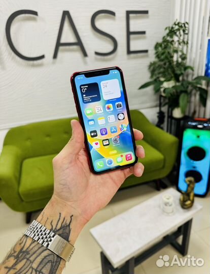 iPhone 11, 64 ГБ