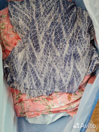 Детские 86 размера и женские 42 размера вещи