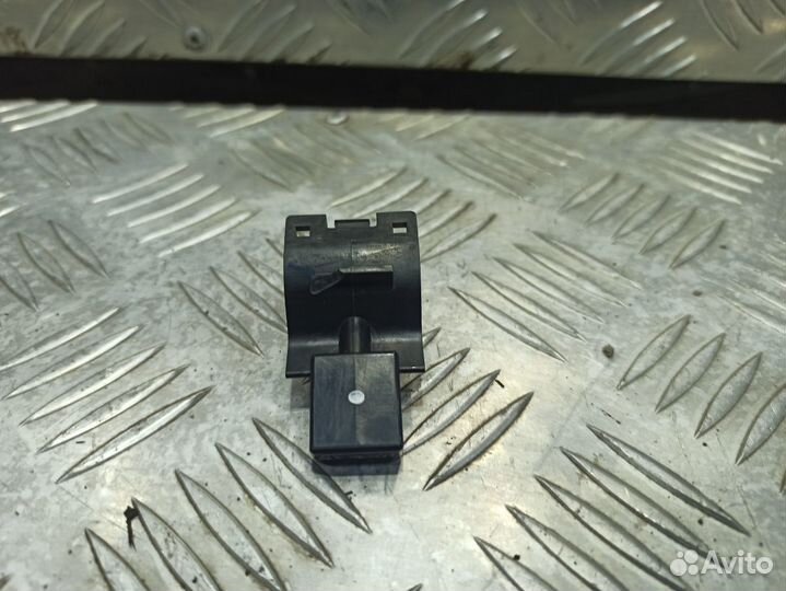 Форсункa омывателя лобового стекла Camry XV40 (06