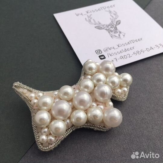 Брошь ручной работы