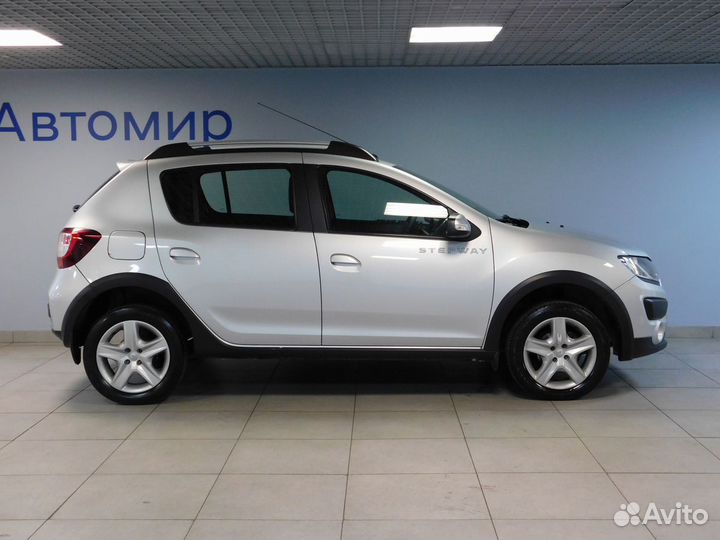 Renault Sandero Stepway 1.6 AT, 2017, 65 076 км