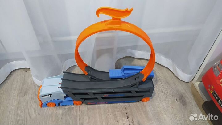 Хотвилс тягач автотрек hot wheels
