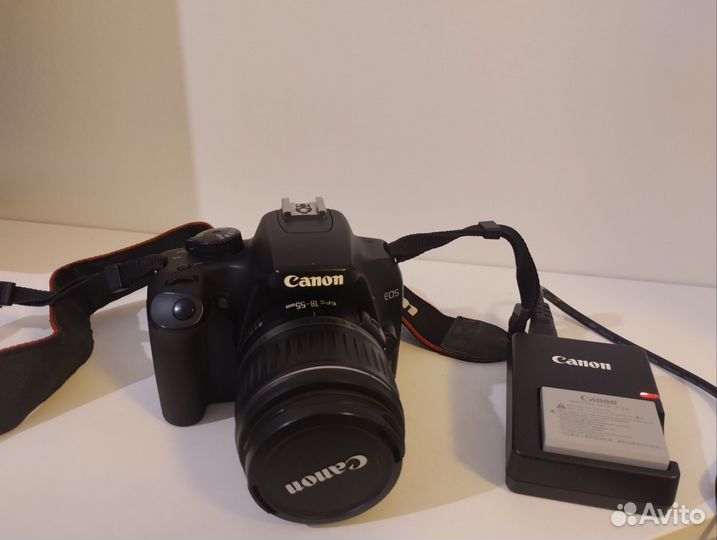 Фотоаппарат canon 1000d