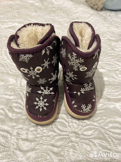 Зимние детские сапоги