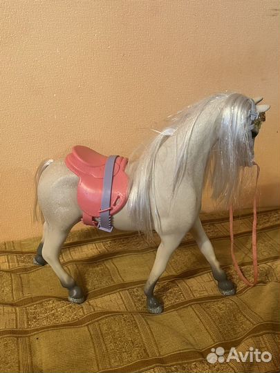 Лошадь игрушка для куклы Барби