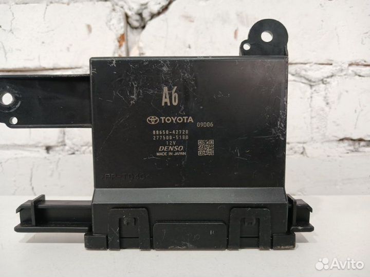 Блок управления климат-контролем Toyota Rav4 XA50