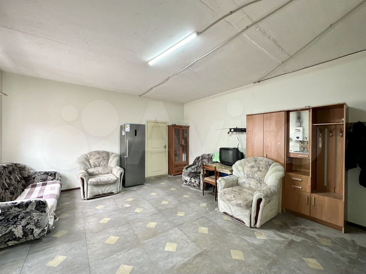 Дом 191 м² на участке 8 сот.