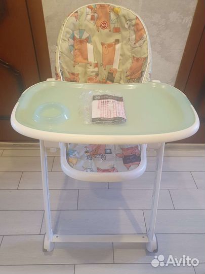 Детский стульчик для кормления