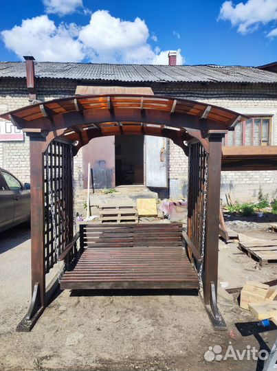 Пергола с качелью своими руками