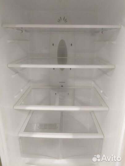 Холодильник lg