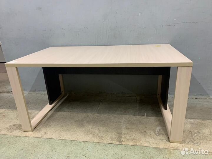 Стол прямой бу