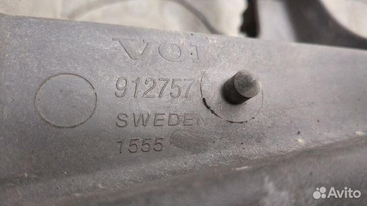 Рамка передняя Volvo C70