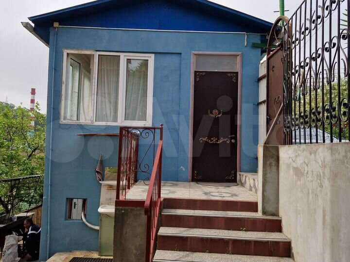 Дом 32 м² на участке 2 сот.