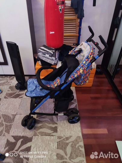 Прогулочная коляска