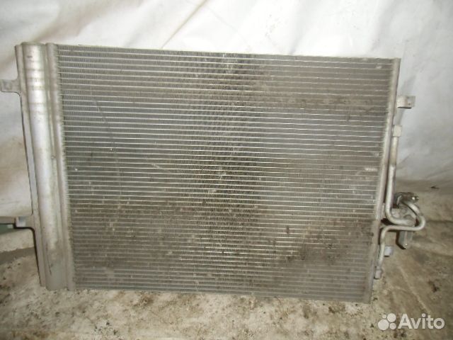 Радиатор кондиционера (конденсер) Volvo XC70 2007