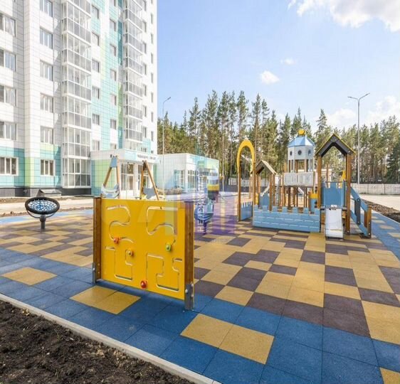 2-к. квартира, 51 м², 8/17 эт.