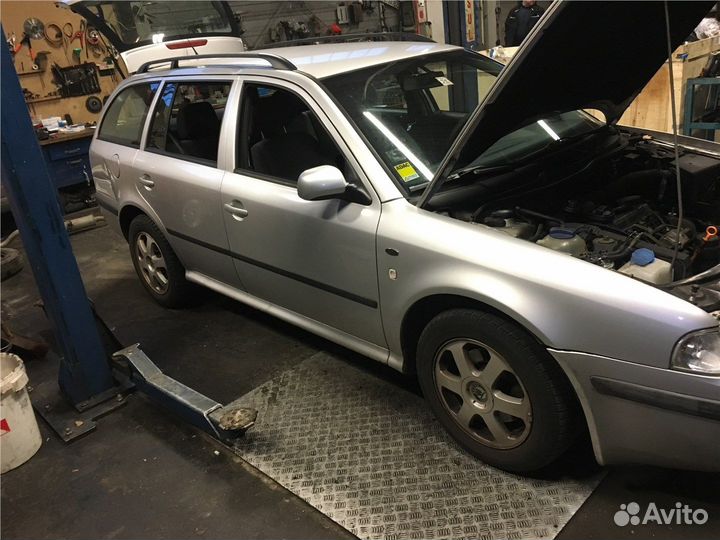 Разбор на запчасти Skoda Octavia Tour