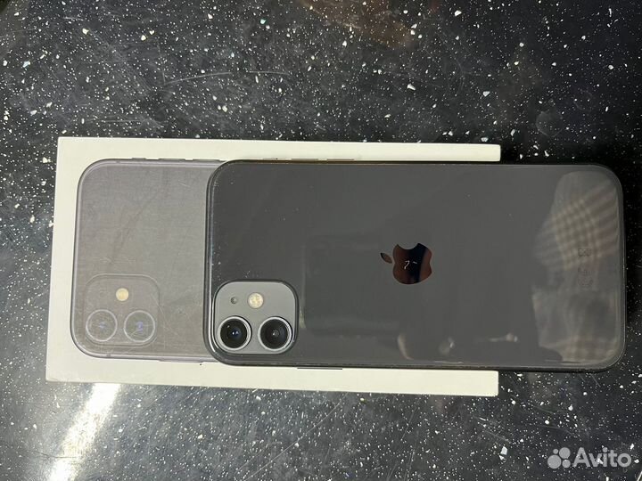 iPhone 11, 64 ГБ