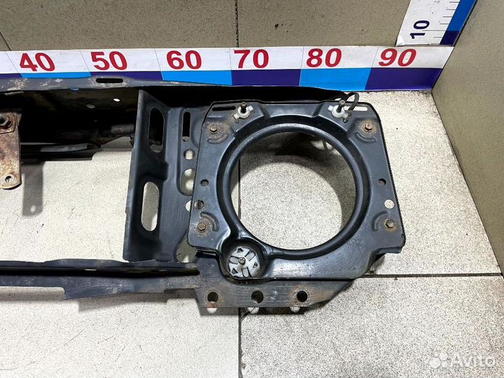 Панель передняя VW Golf II