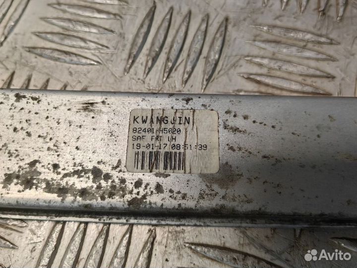 Стеклоподъемник передний левый Hyundai Solaris II