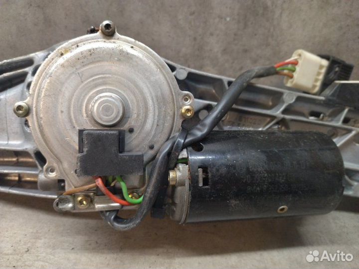 Трапеция дворников Bmw 7 E38