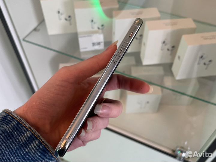 iPhone 11 Pro, 256 ГБ