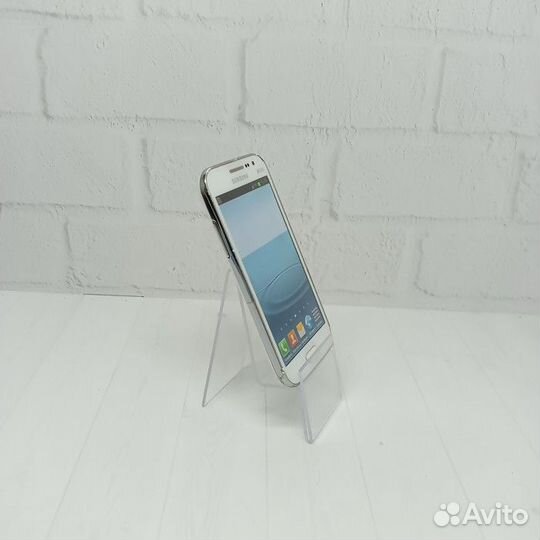 Samsung Galaxy Win GT-I8552, 8 ГБ