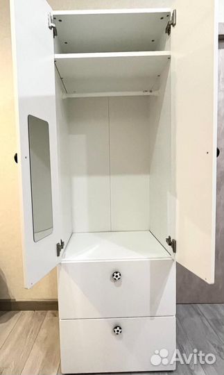 Шкаф для одежды бу белый