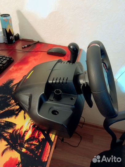 Игровой руль logitech momo racing 900