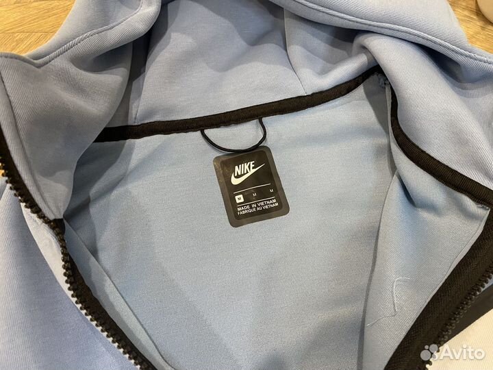 Nike Tech Fleece