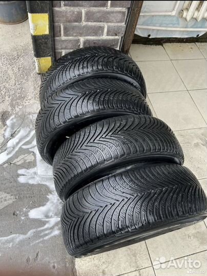 Michelin Alpin 5 20.5/55 R16 94H