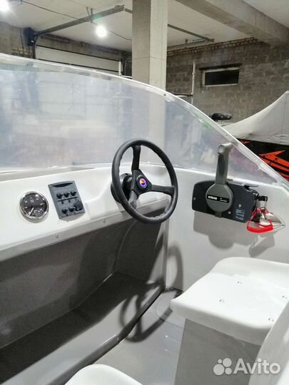 Установка лодочного мотора/снятие лодочного мотора