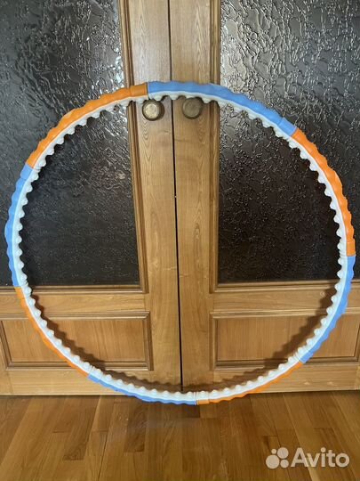 Обруч с массажными шариками для похудения