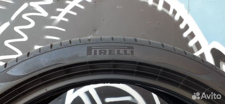 Pirelli P Zero PZ4 315/30 R22