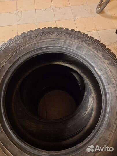 Dunlop SP Winter Ice 07 225/65 R17