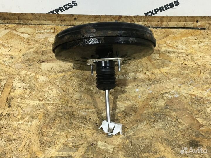 Усилитель тормозов вакуумный Skoda Octavia A7 MK3