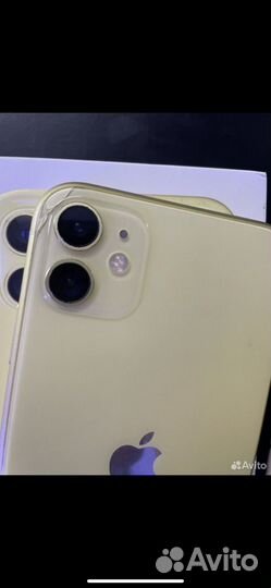 Телефон iPhone 11