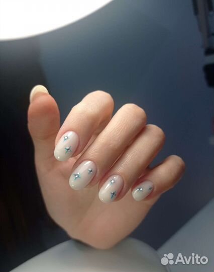Маникюр с покрытием гель-лак