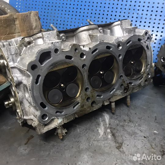 Головка блока цилиндров VQ35