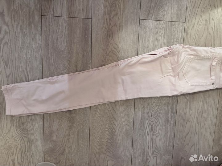 Джинсы женские узкие mango