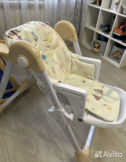 Стульчик для кормления