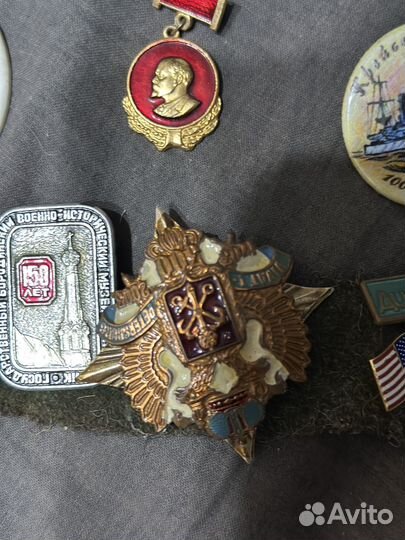 Значки медали